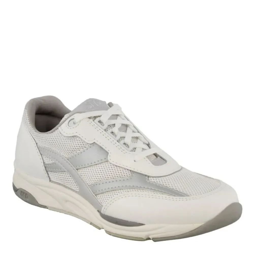 SAS WOMEN TOUR MESH SILVER TENNIS SHOES SIZE 10.5
